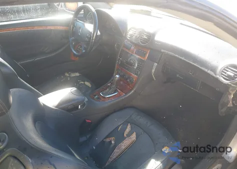 2005 Mercedes-Benz Clk 320 from USA, damaged, VIN WDBTK65J65F139922